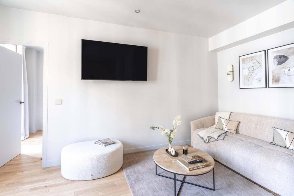 New - Luxury Parisian Flat - 4P Lejlighed Eksteriør billede